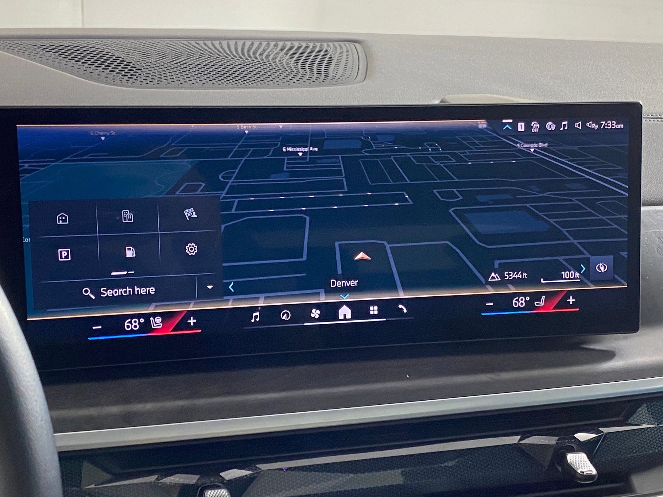 Used 2025 BMW X5 xDrive50e w/ Premium Package image 27