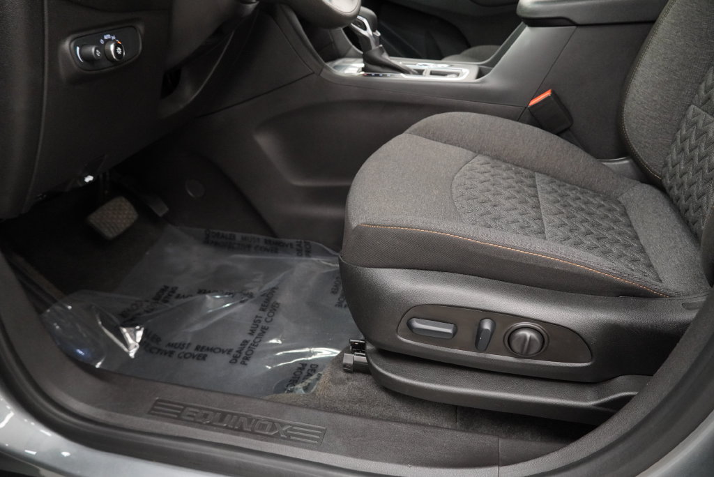 Certified 2024 Chevrolet Equinox LT FWD image 25
