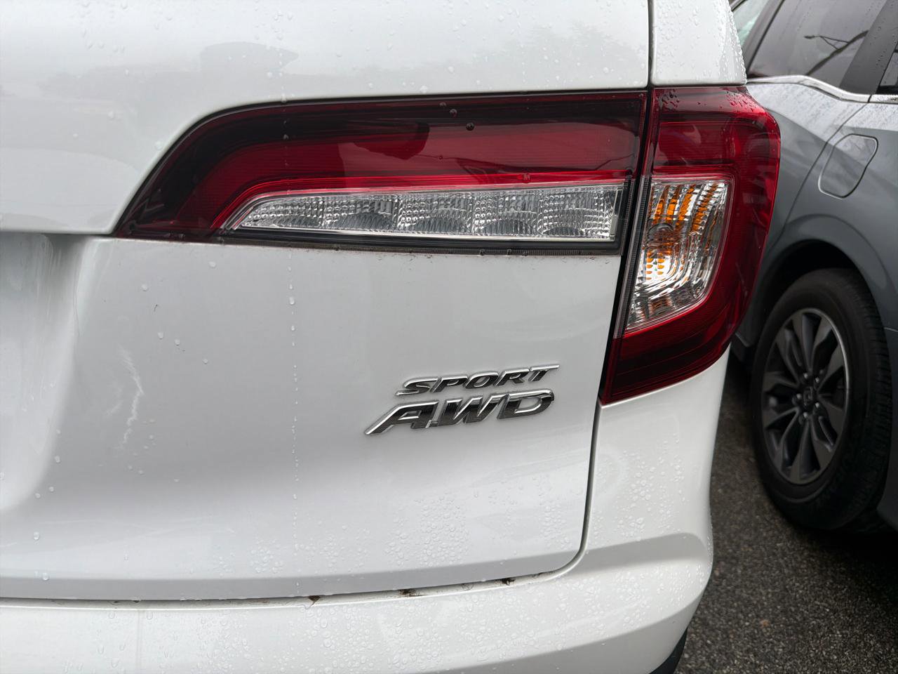 Used 2022 Honda Pilot Sport image 8