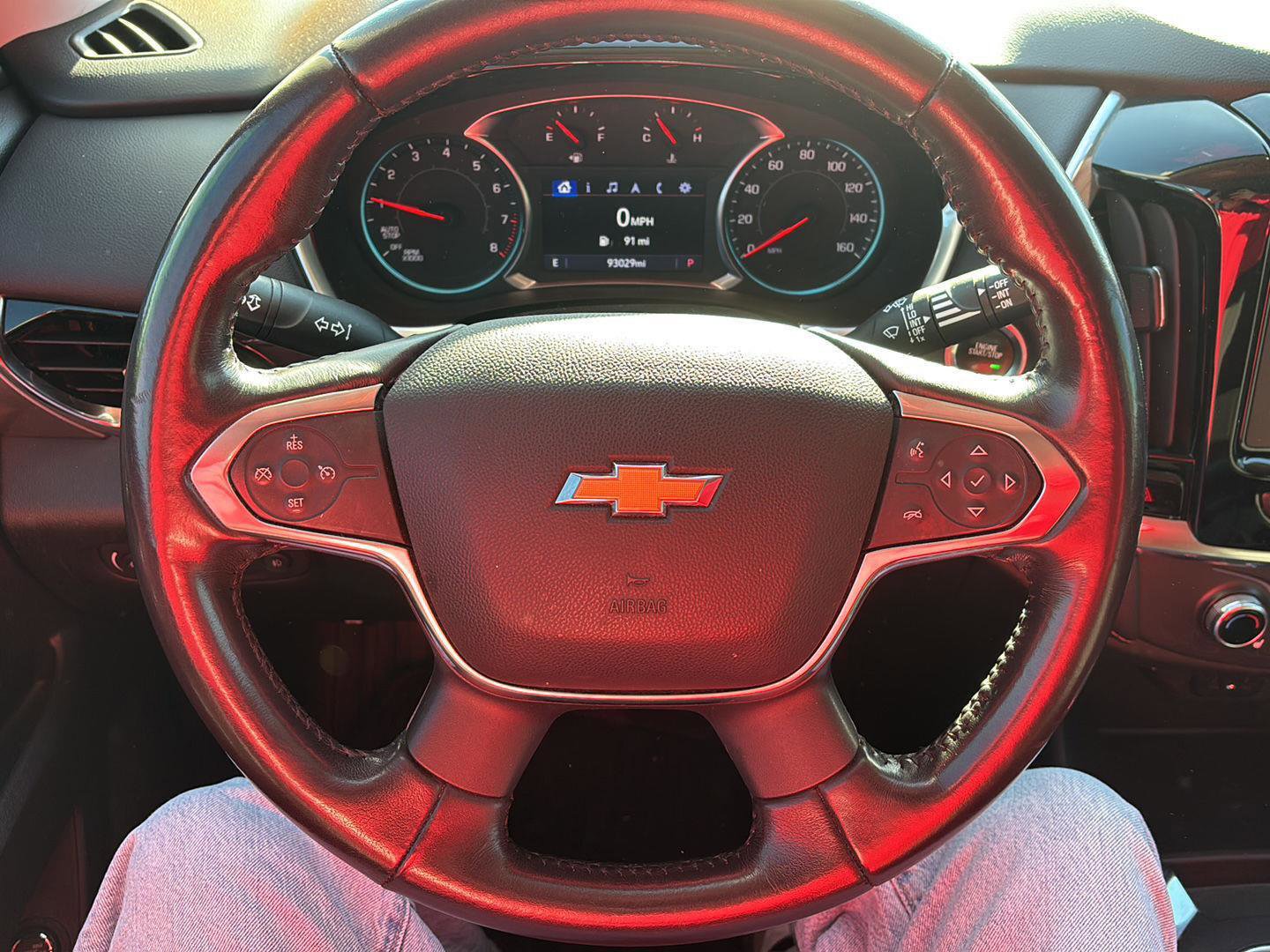 Used 2020 Chevrolet Traverse LT image 11