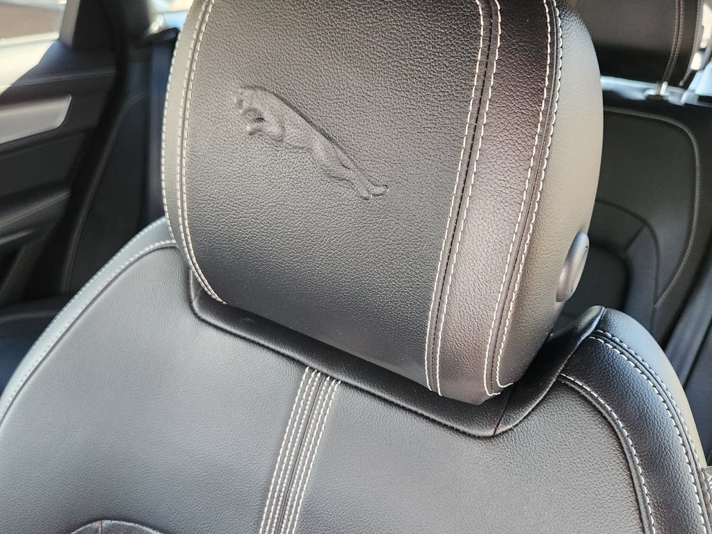 Used 2024 Jaguar F-PACE R-Dynamic S AWD/4WD image 6