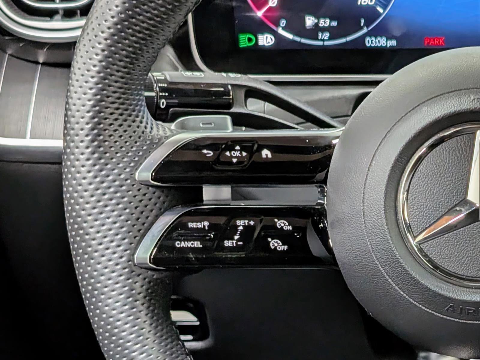 Used 2023 Mercedes-Benz C 300 Sedan image 33