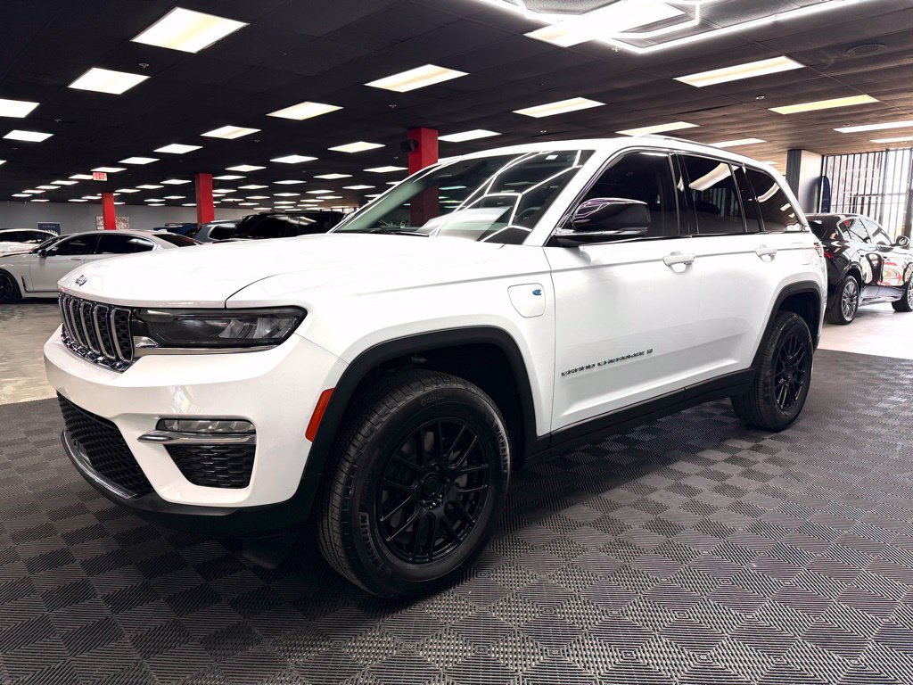 Used 2022 Jeep Grand Cherokee Limited 4xe AWD/4WD image 8