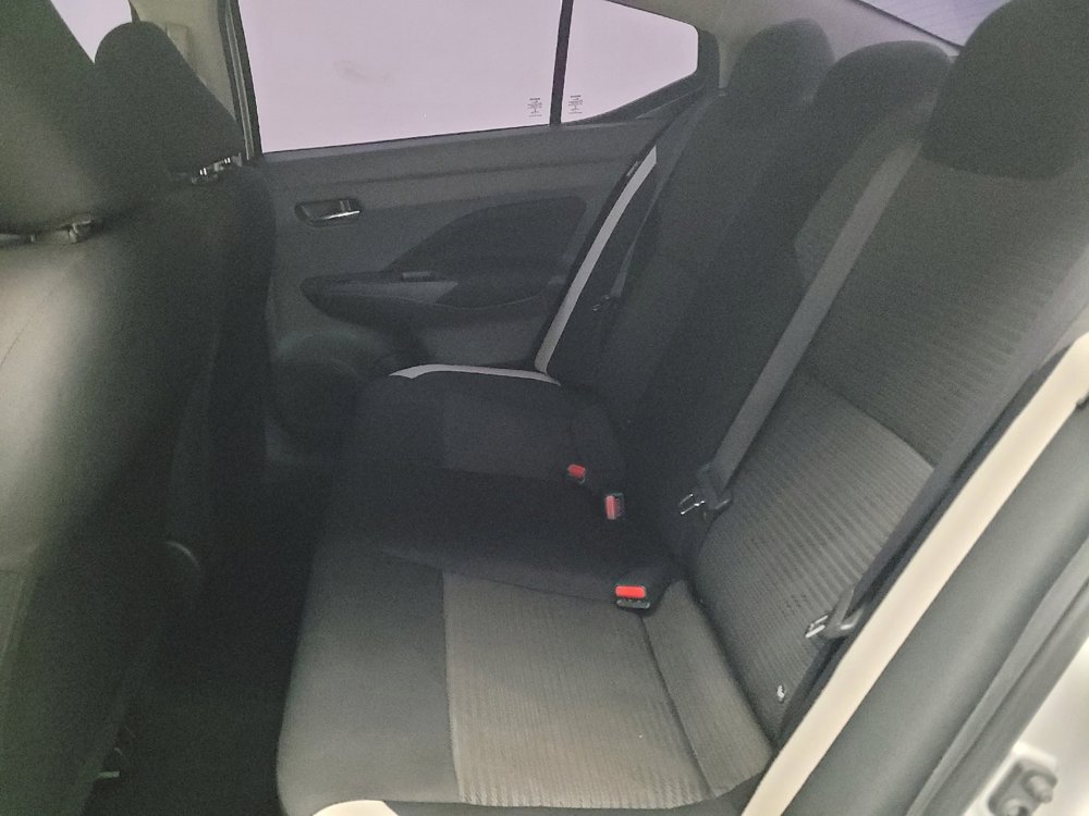 Used 2021 Nissan Versa SV image 18