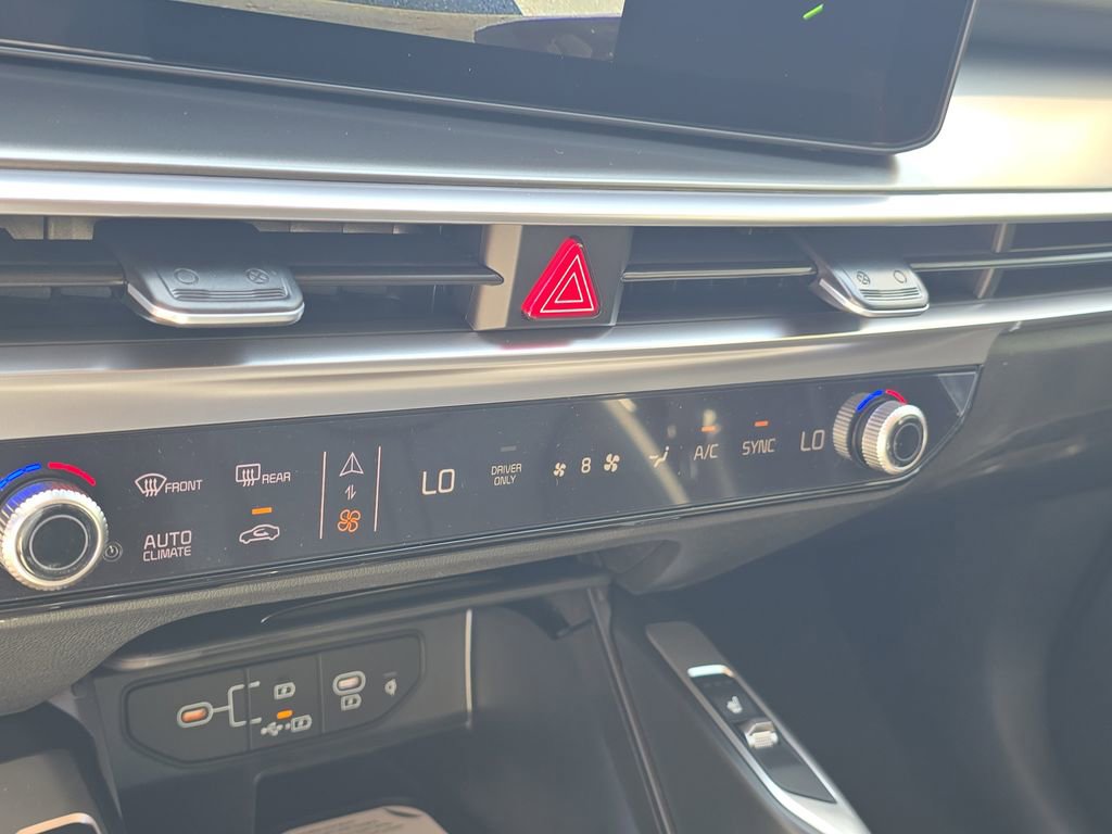 New 2026 Kia Sorento EX image 25