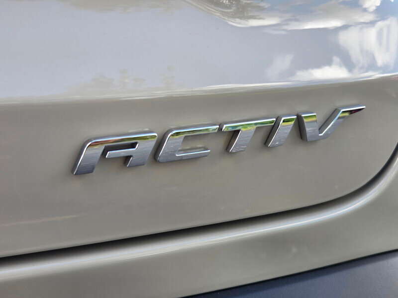 Used 2026 Chevrolet Trax ACTIV FWD image 15