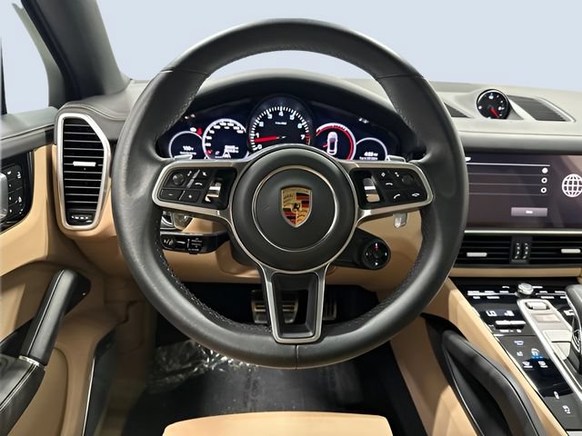 Used 2023 Porsche Cayenne S AWD/4WD image 17