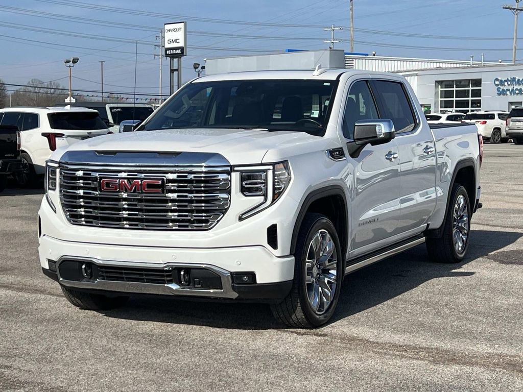 Used 2025 GMC Sierra 1500 Denali w/ Denali Reserve Package image 3