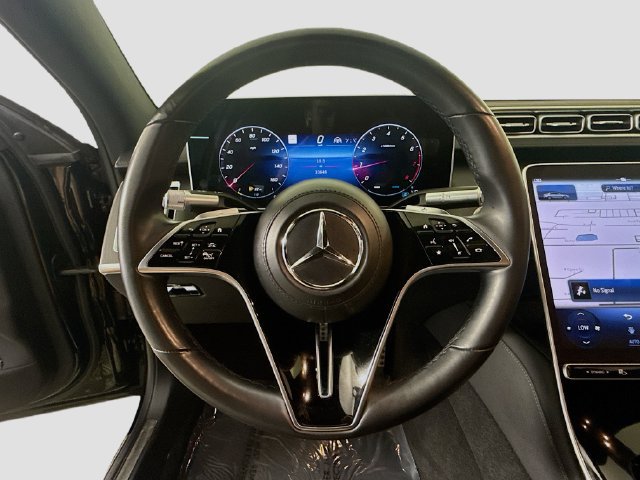 Used 2022 Mercedes-Benz S 500 4MATIC w/ AMG Line Package image 12