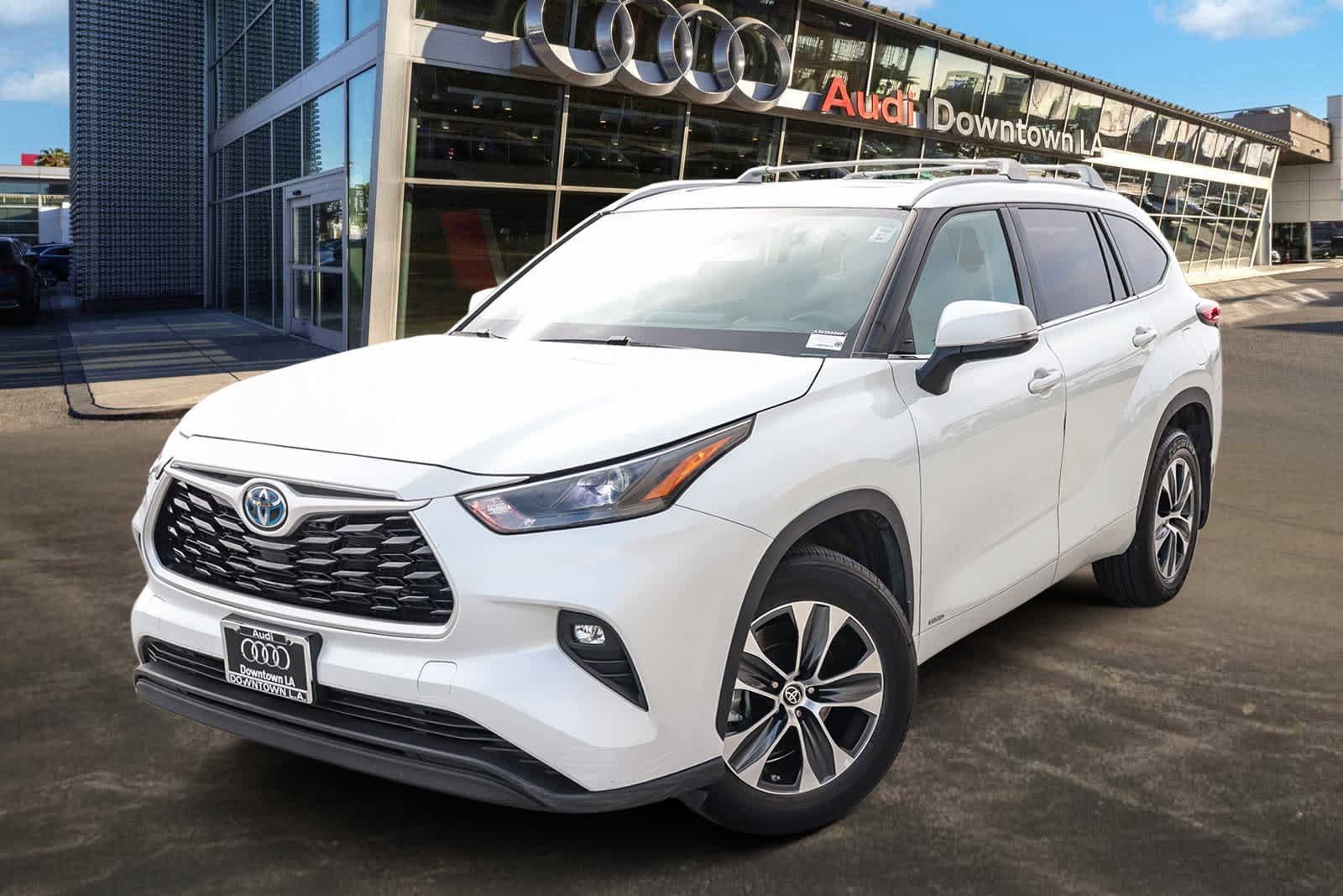 Used 2022 Toyota Highlander XLE