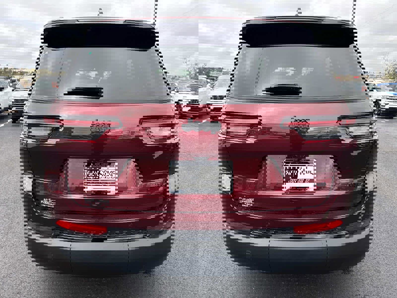 New 2025 Jeep Grand Cherokee L Limited w/ Black Appearance Package image 5