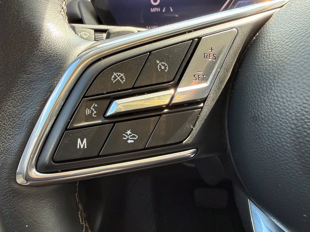 Used 2025 Buick Envision Preferred AWD/4WD image 20