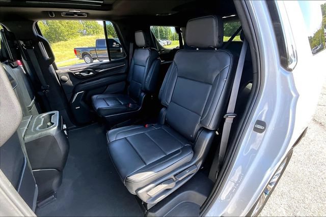 Used 2024 GMC Yukon Denali w/ Advanced Technology Package AWD/4WD image 22