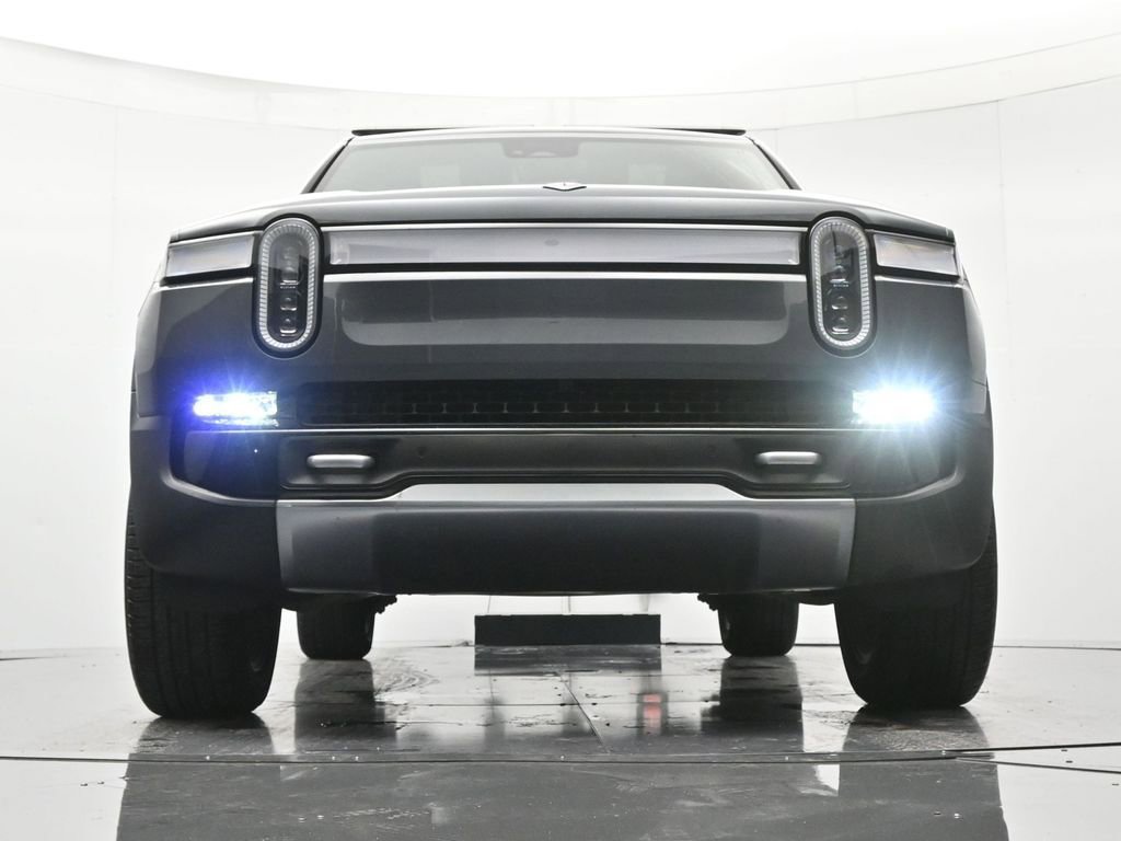 Used 2023 Rivian R1S Adventure AWD/4WD image 38