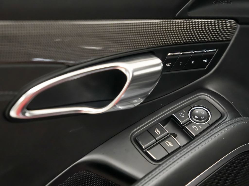 Certified 2017 Porsche 911 Targa 4S image 19