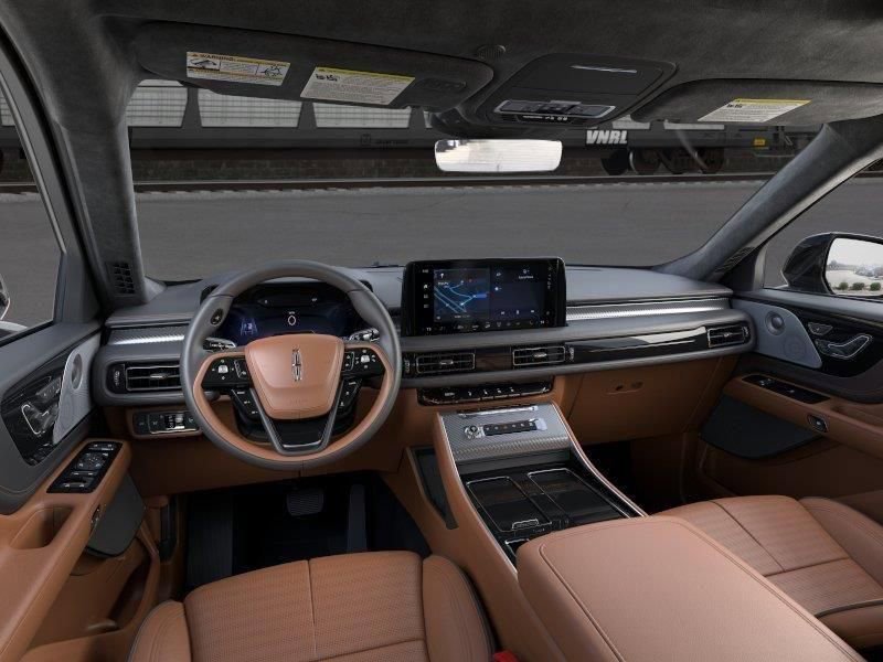 New 2026 Lincoln Aviator Black Label AWD/4WD image 9