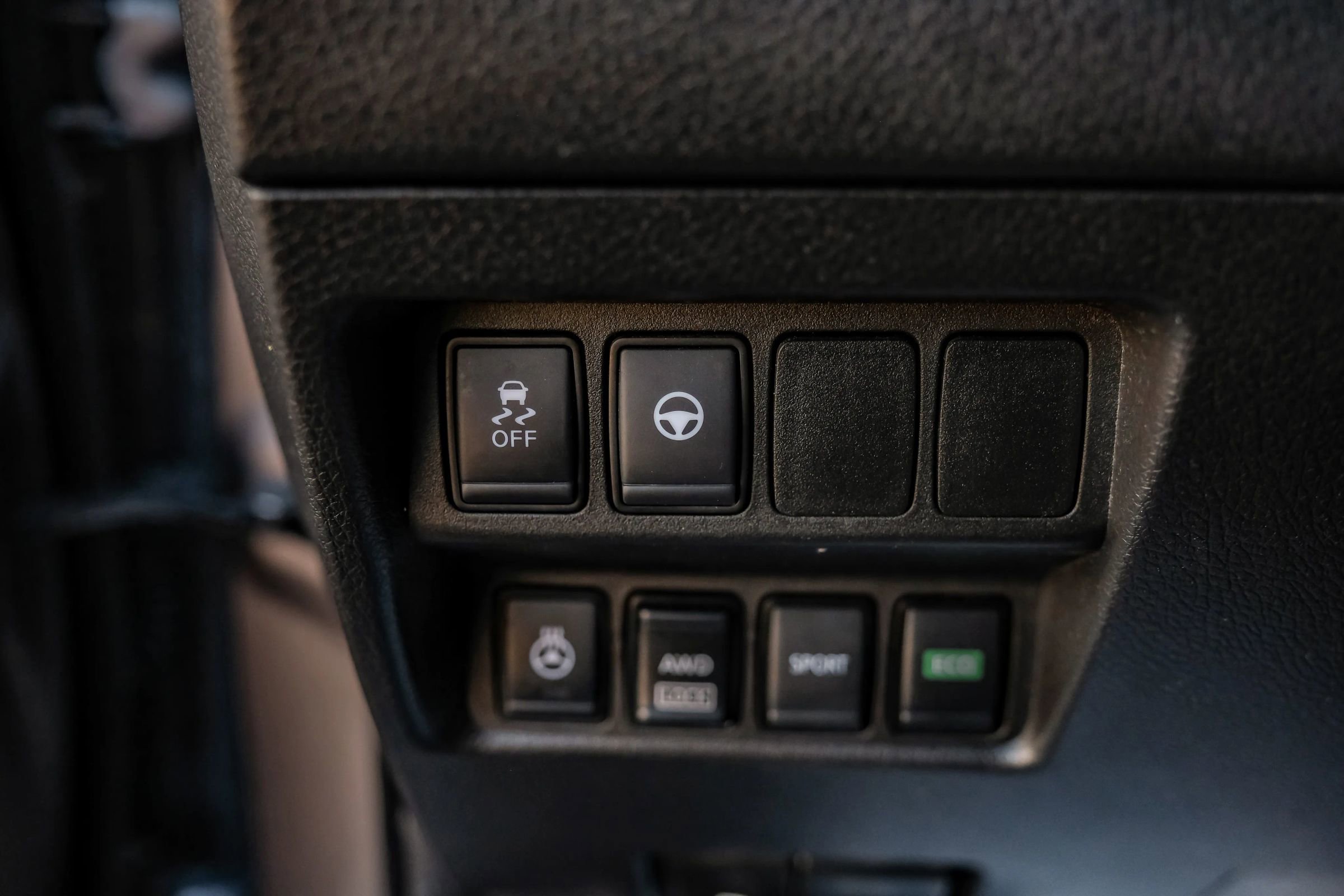 Used 2022 Nissan Rogue Sport SL AWD/4WD image 24