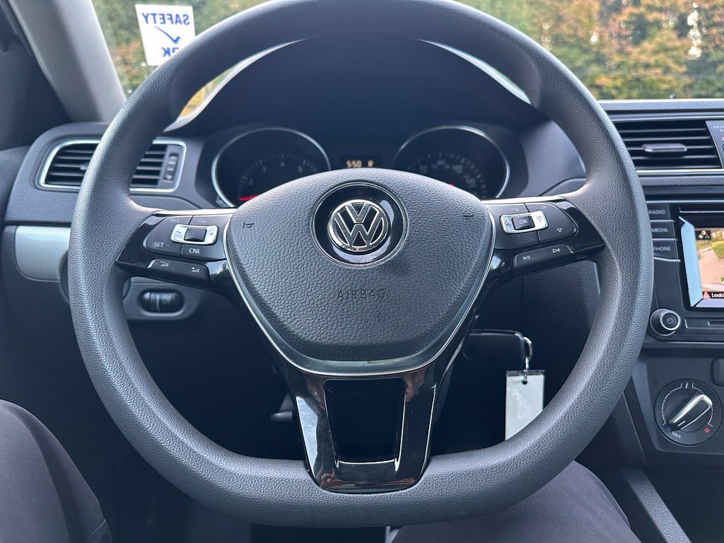 Used 2017 Volkswagen Jetta S FWD image 13