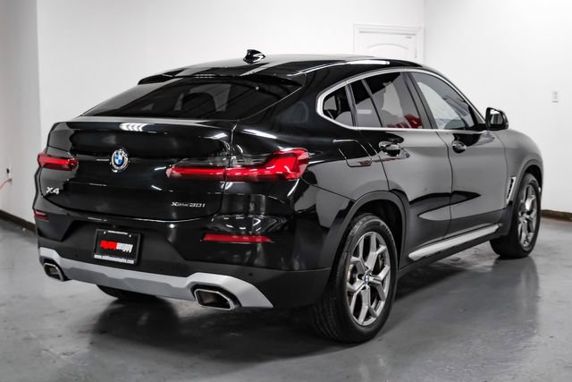 Used 2024 BMW X4 xDrive30i AWD/4WD image 8
