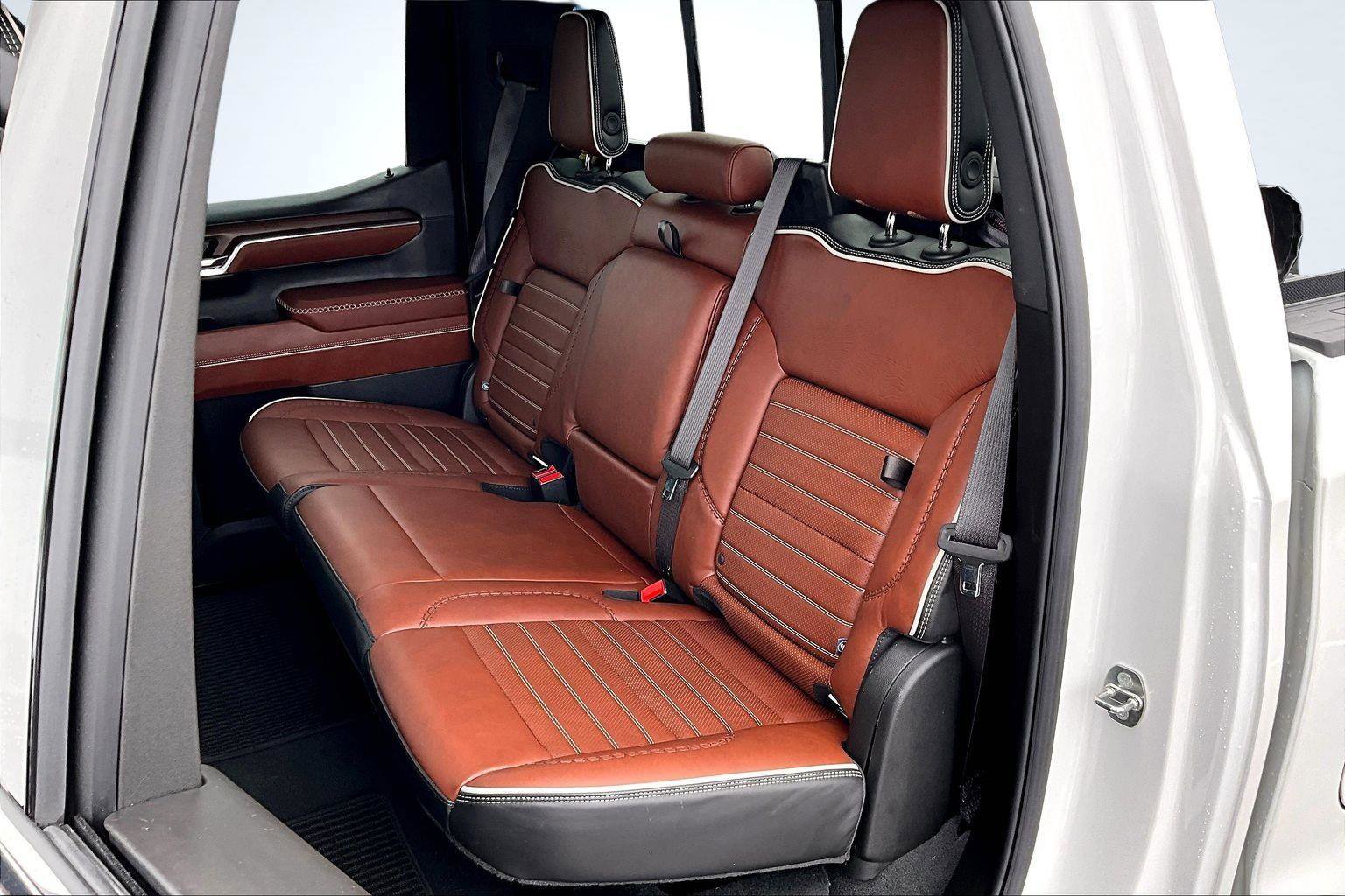 Used 2024 GMC Sierra 1500 Denali Ultimate image 27