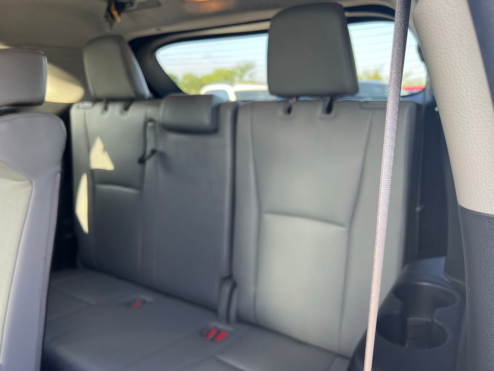 Used 2021 Toyota Highlander XLE image 20