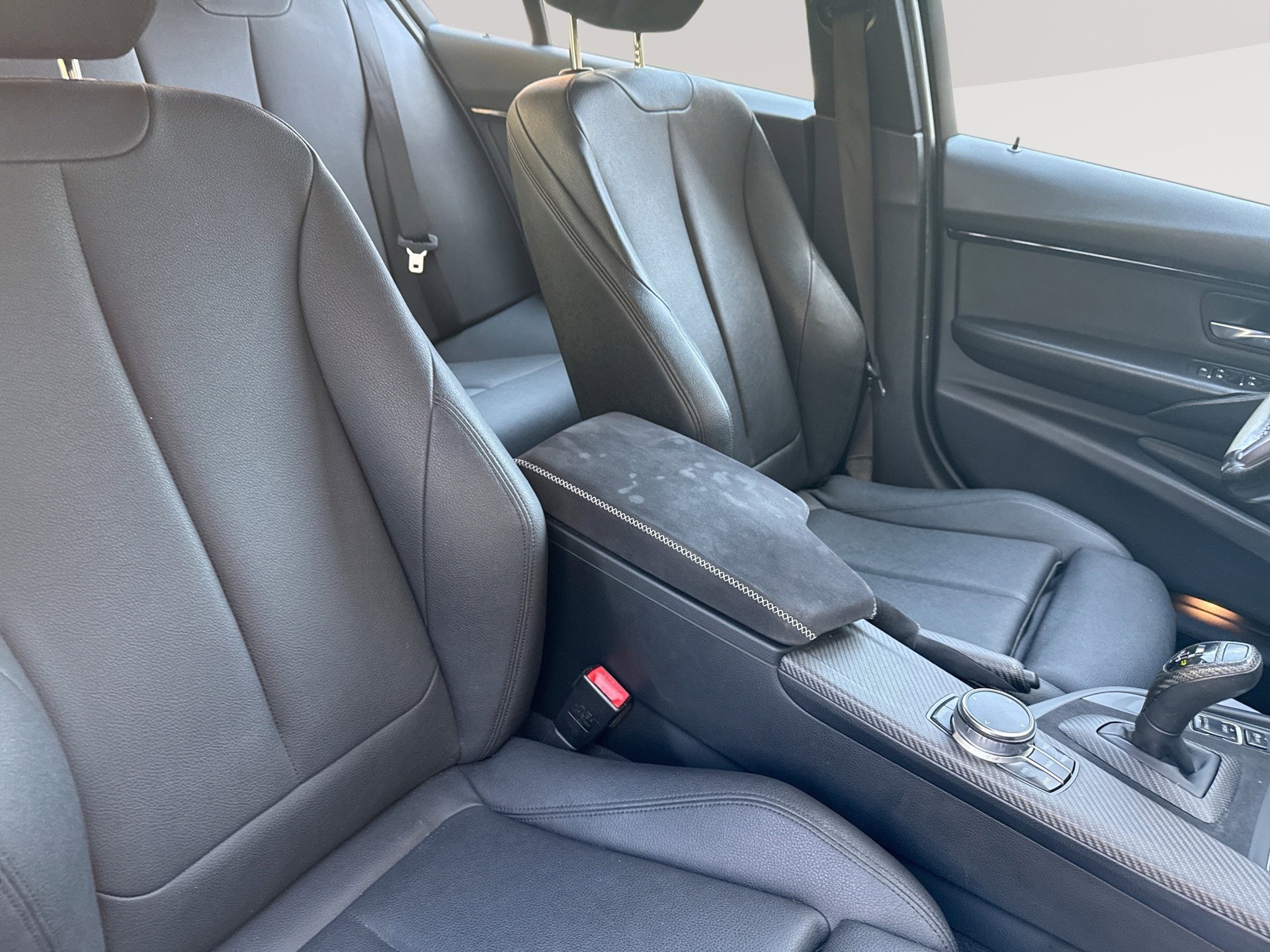 Used 2018 BMW 330i Sedan RWD image 24