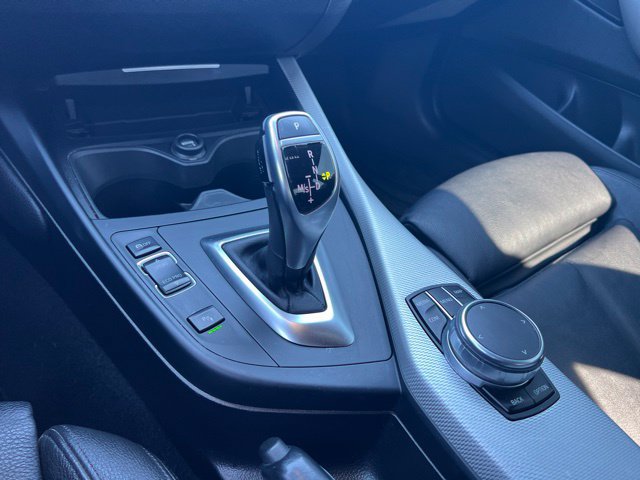 Used 2017 BMW 230i Coupe RWD image 19