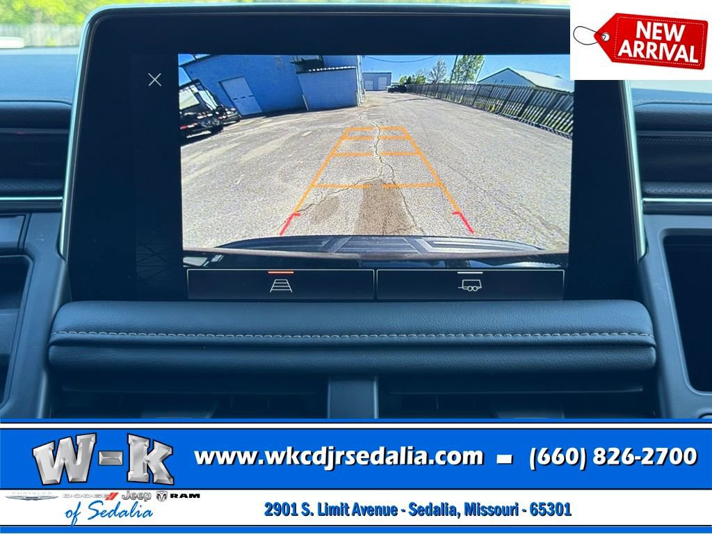 Used 2024 GMC Yukon AT4 AWD/4WD image 21