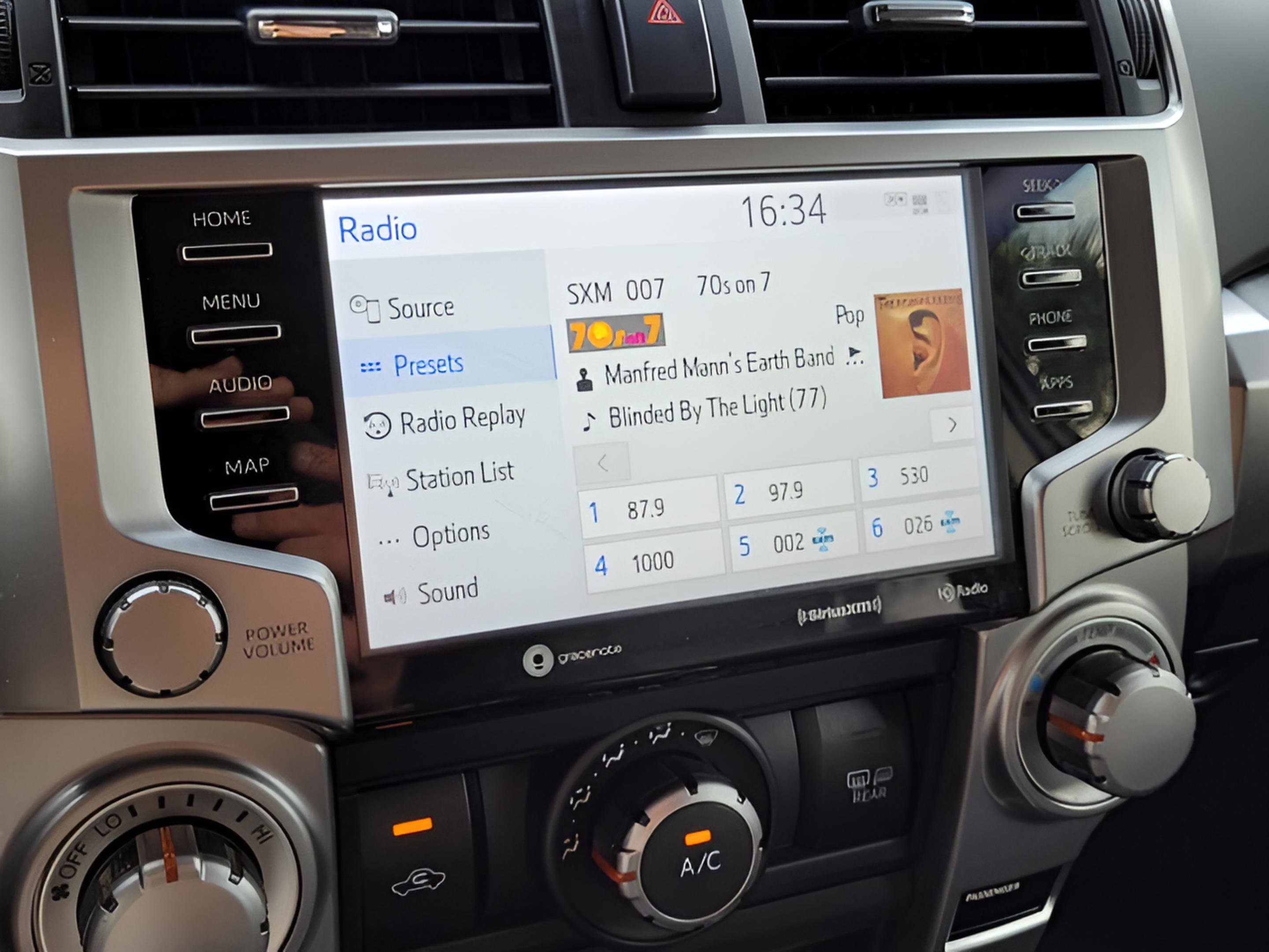 Certified 2022 Toyota 4Runner SR5 Premium image 26