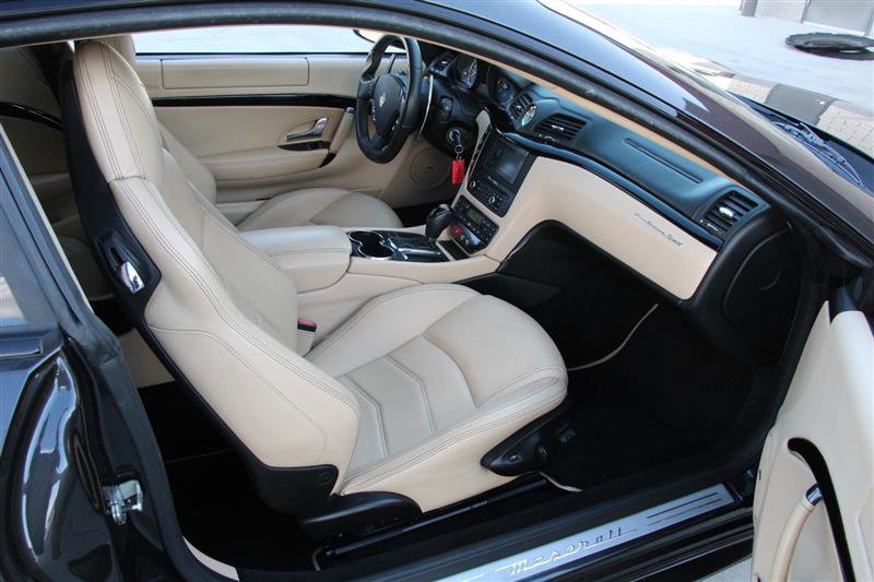 Used 2013 Maserati GranTurismo Sport RWD image 17