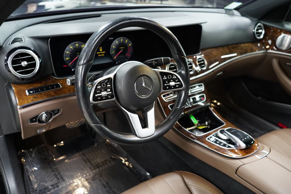 Used 2020 Mercedes-Benz E 450 4MATIC Sedan image 9