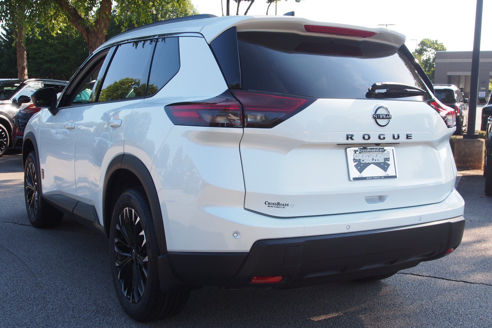 New 2026 Nissan Rogue Dark Armor FWD image 5