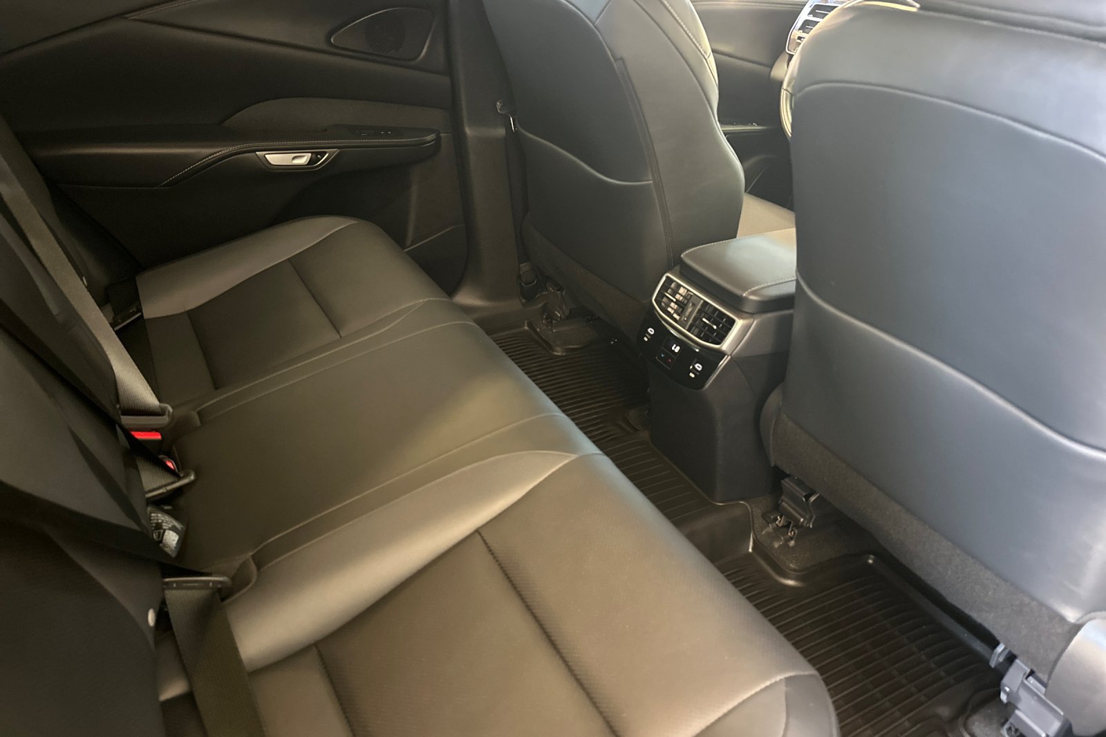 Certified 2024 Lexus RX 350 Premium w/ Convenience Package FWD image 32