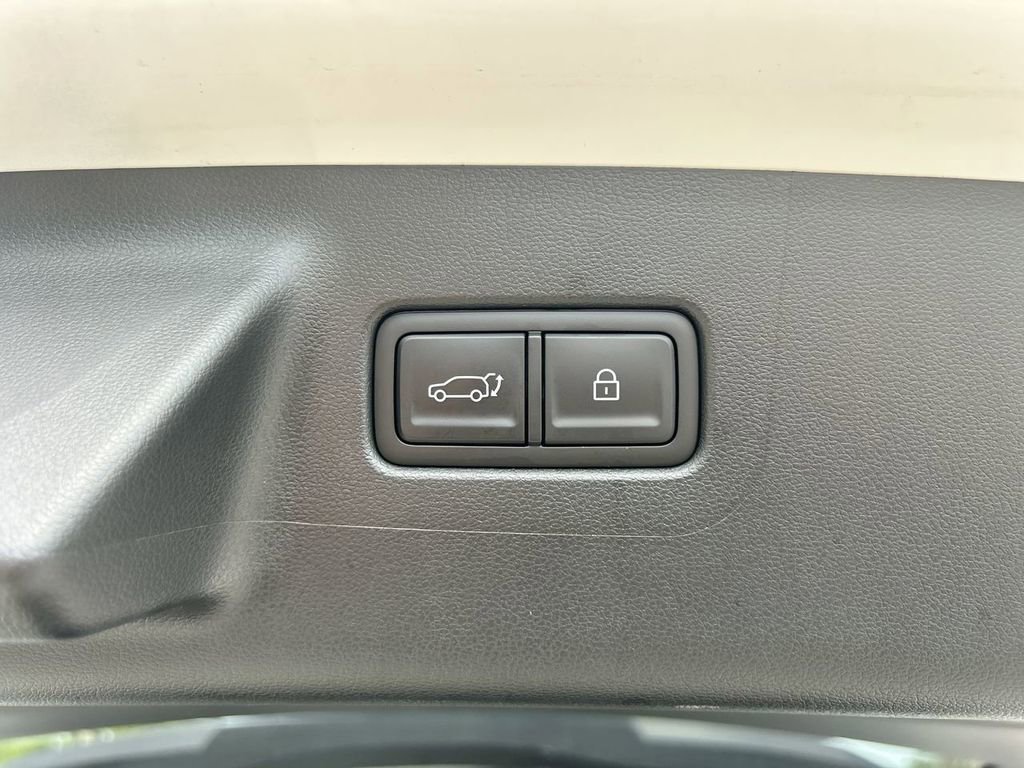 Certified 2024 Hyundai Santa Fe Limited FWD image 14
