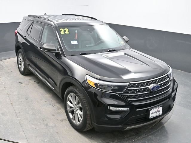 Used 2022 Ford Explorer XLT w/ Equipment Group 202A image 21