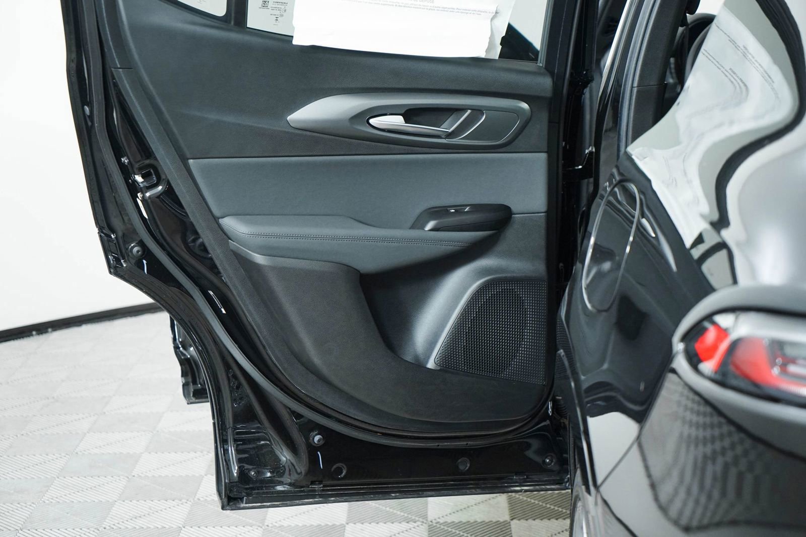 New 2024 Alfa Romeo Tonale Ti w/ Active Assist Package image 29