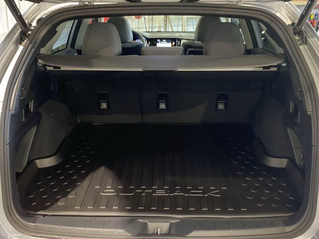 Certified 2025 Subaru Outback Premium AWD/4WD image 33