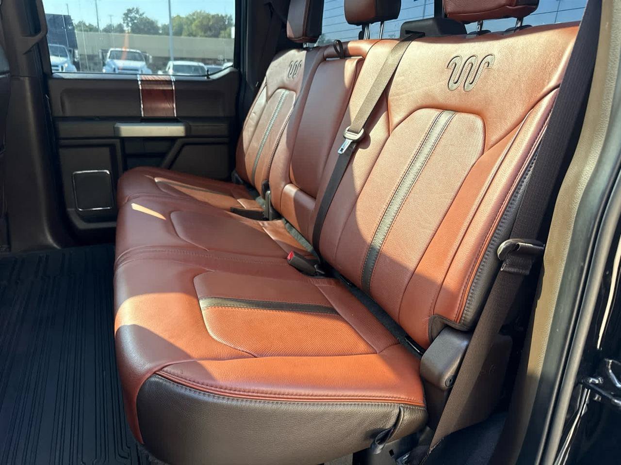 Used 2019 Ford F350 King Ranch w/ King Ranch Ultimate Package AWD/4WD image 24