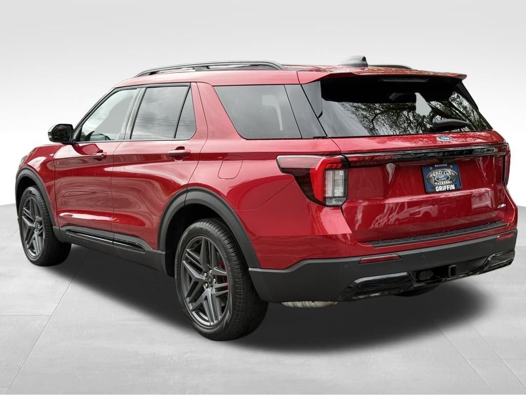 New 2026 Ford Explorer ST-Line image 4
