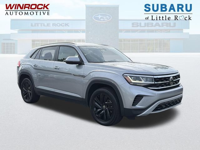 Used 2023 Volkswagen Atlas Cross Sport SE FWD image 1