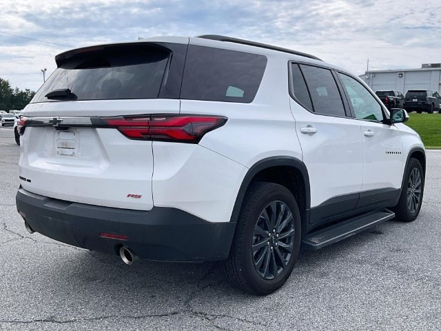 Used 2023 Chevrolet Traverse RS AWD/4WD image 5