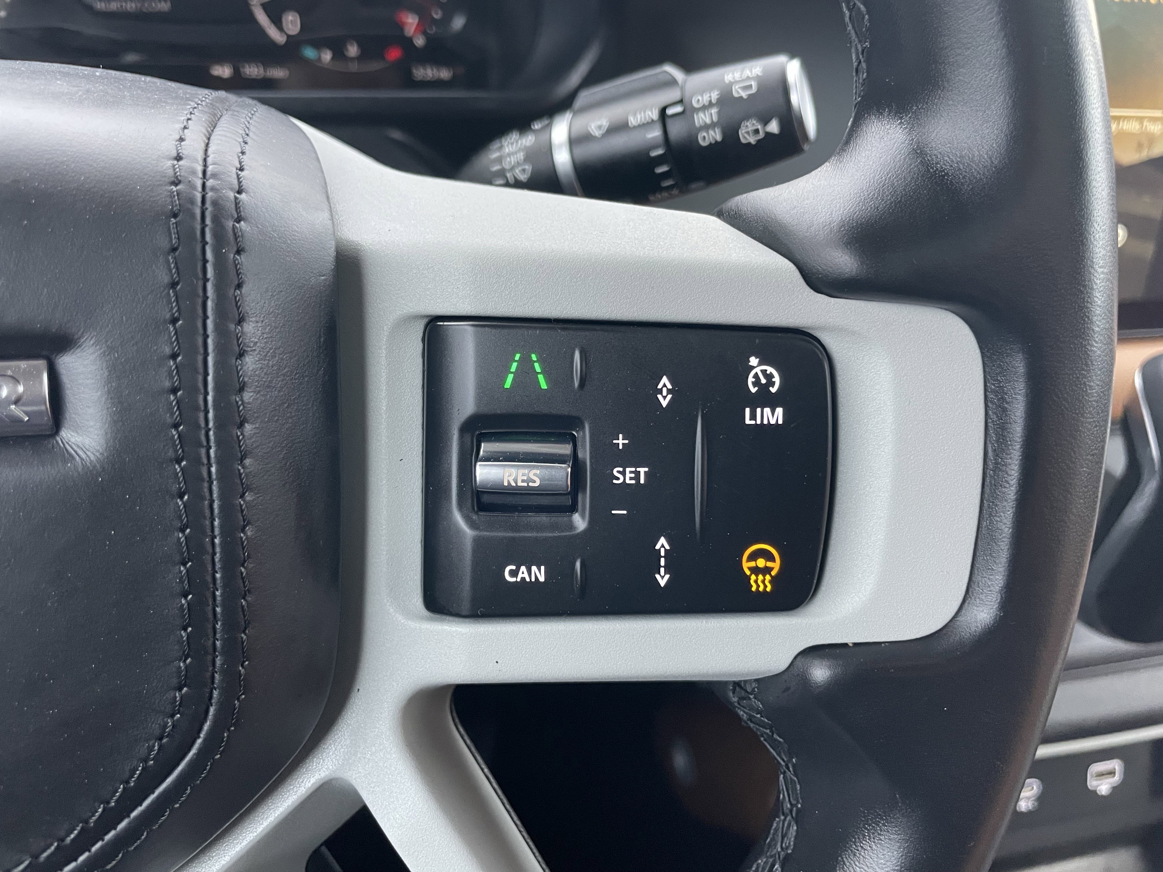 Used 2023 Land Rover Defender 130 First Edition image 22