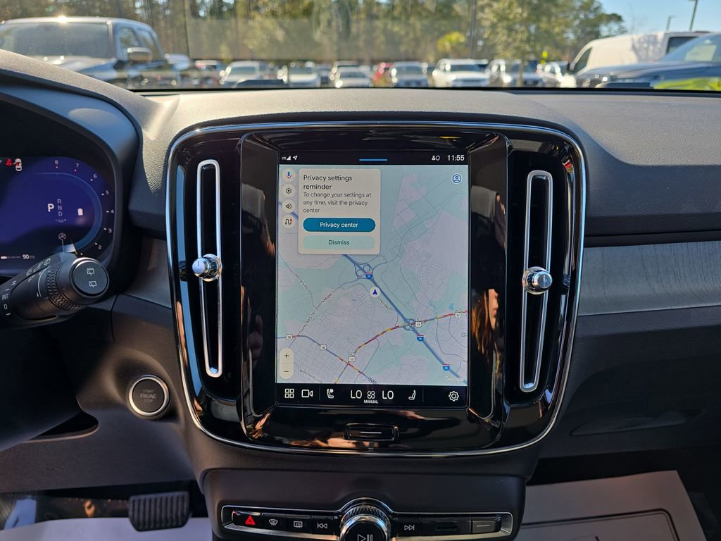 Used 2023 Volvo XC40 B5 Plus w/ Driver Assist Package image 27