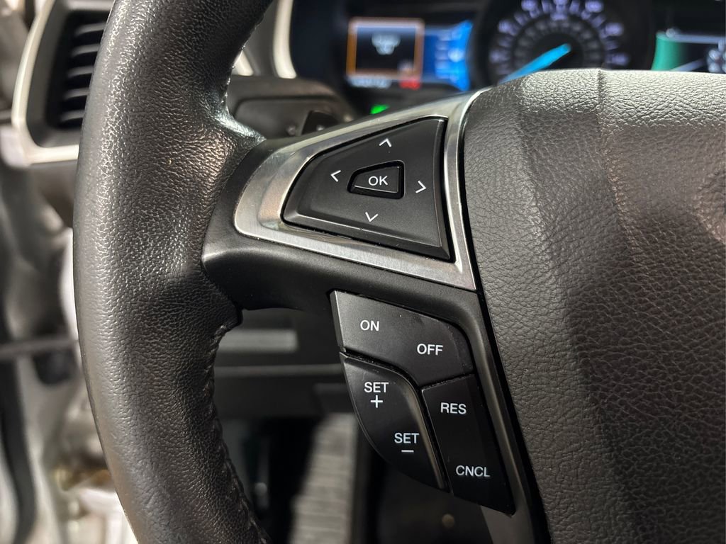 Used 2016 Ford Edge SEL w/ Equipment Group 201A image 27