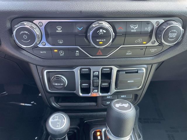 Used 2024 Jeep Wrangler Sport S image 21