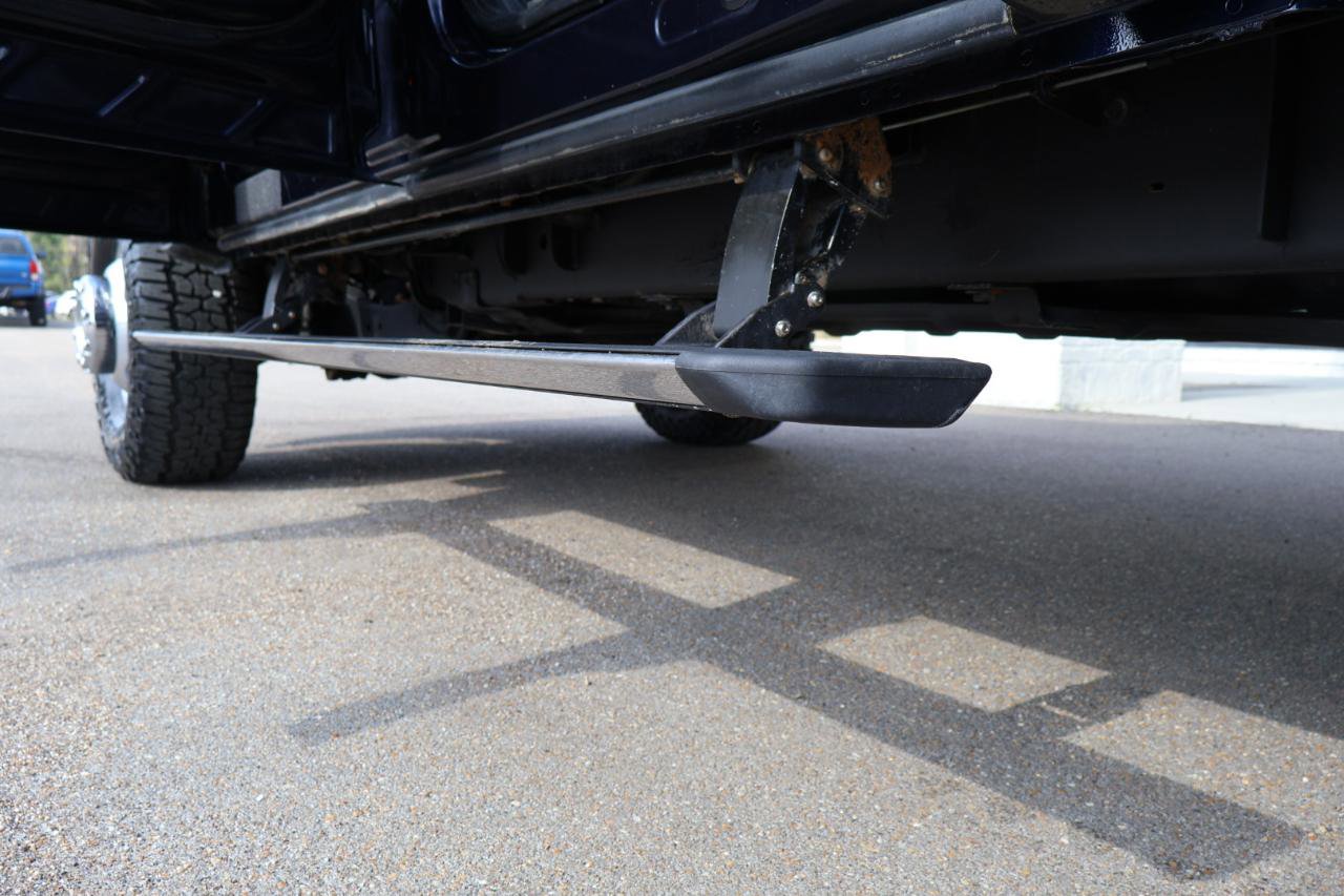 Used 2022 Ford F350 Lariat w/ Lariat Value Package image 15