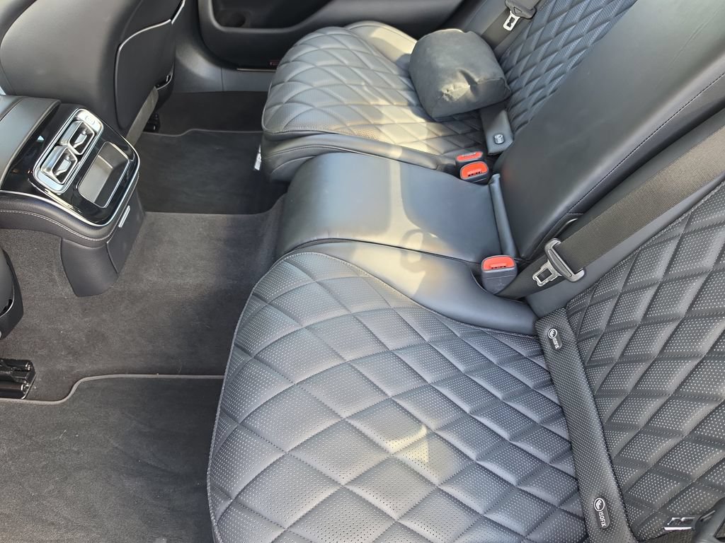 Used 2023 Mercedes-Benz S 580 4MATIC Sedan image 18