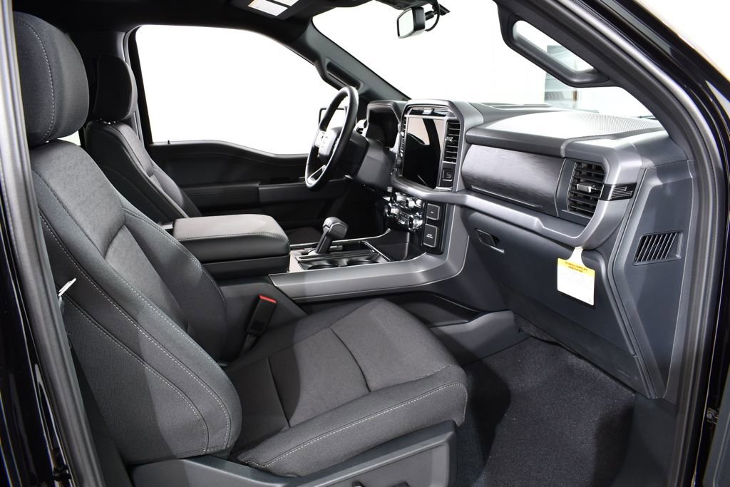 New 2025 Ford F150 XLT w/ Equipment Group 302A MID image 10