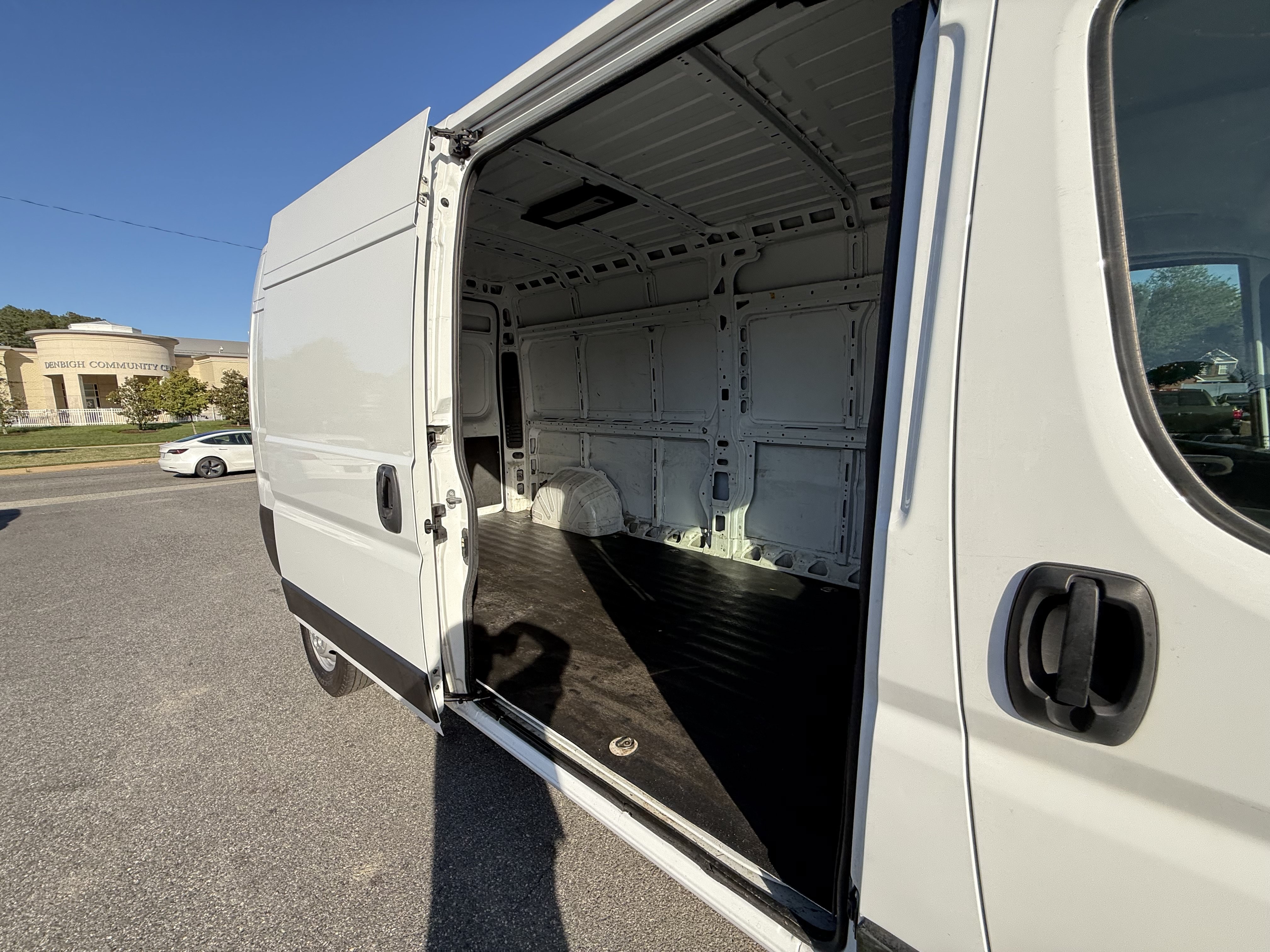 Used 2023 RAM ProMaster 2500 FWD image 29
