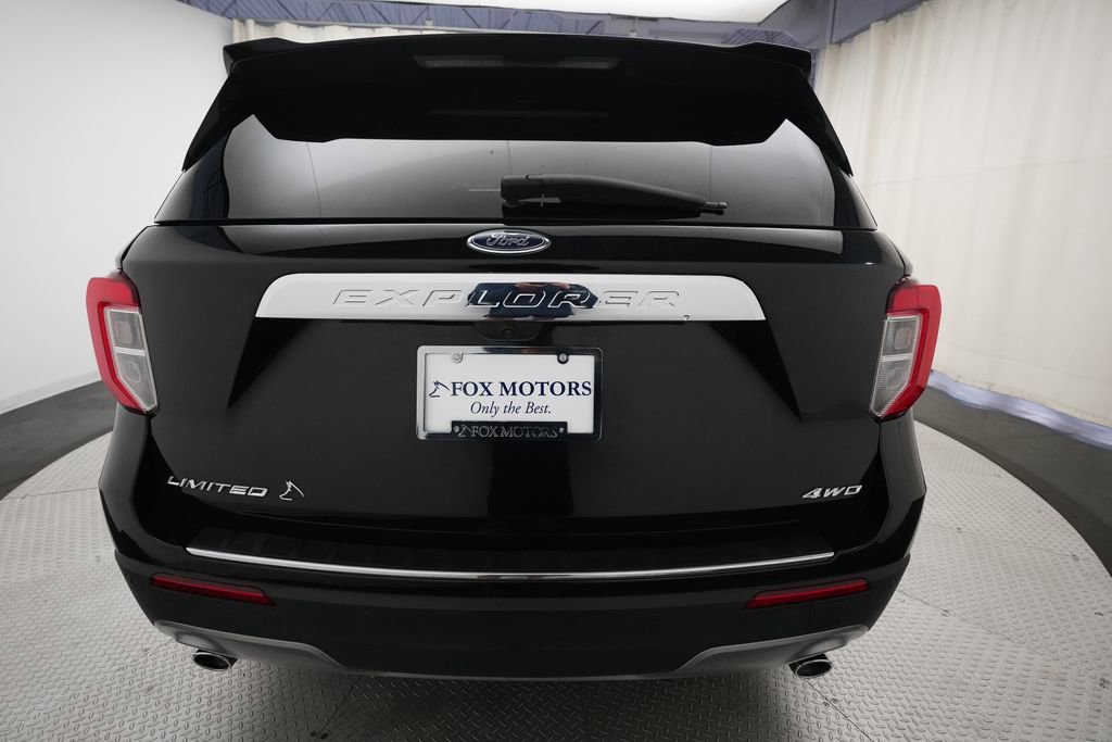 Used 2023 Ford Explorer Limited w/ Equipment Group 301A AWD/4WD image 27
